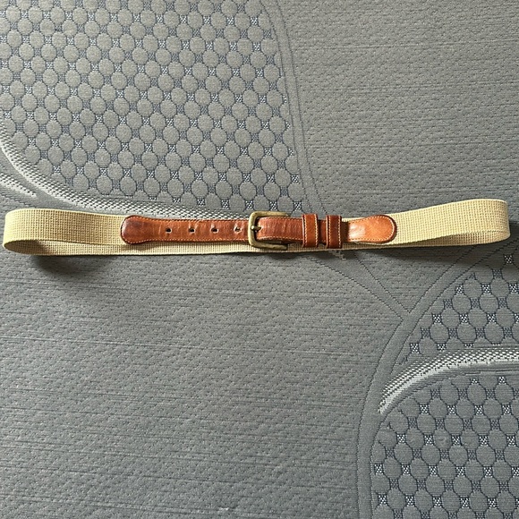 Coach 3810 Natural Linen Belt British
Tan Leather Brass Buckle 34” - Picture 3 of 8